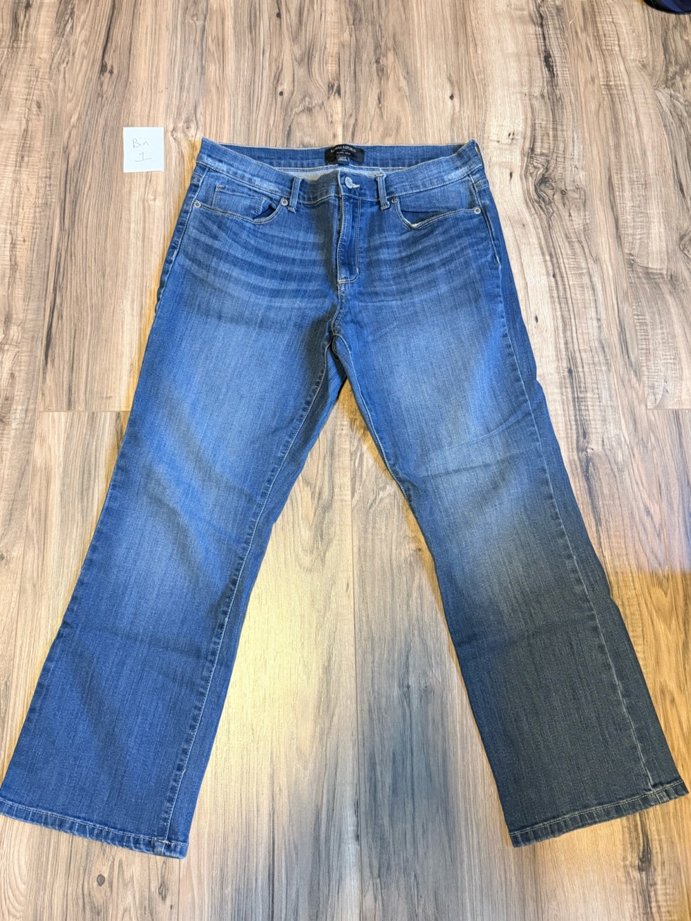 Banana Republic Medium Blue Wash Flare Jeans Size 29 Stretch Denim